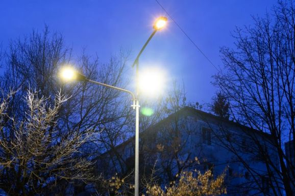 Sepsiszentgyörgyön föld alá fektetik a villanyvezetékeket