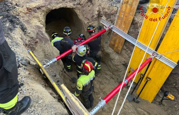 Bankrablásra készült, ráomlott a maga ásta alagút