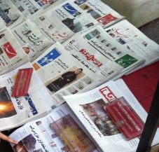 Ünnepli Rushdie támadóját az iráni kormánypárti sajtó