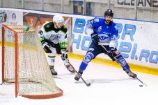 Jégkorong: felkészülési tornát szerveznek Csíkkarcfalván