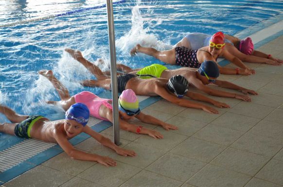 Lassan vége a szünidőnek: bezárta kapuit a nagyenyedi nyári iskola