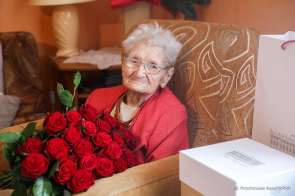 Elhunyt a világ második legidősebb embere