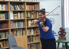 Négyfaluban szerveztek országos mesterképzést fiatal hangszereseknek