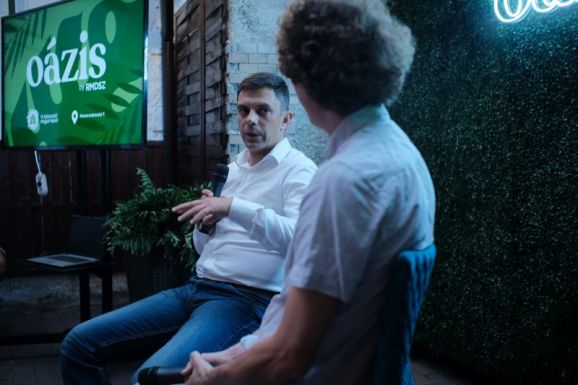 Novák Károly Eduárd: „a biciklisek ki kellett vívják a helyüket az úton”