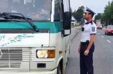 Személyszállító vállalatokat ellenőrzött és büntetett a rendőrség Hargita megyében