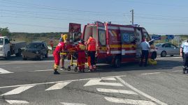 Három autó balesetezett: egy személy meghalt, hatan megsérültek