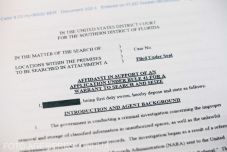 A Trump-házkutatás nyilatkozatának felét tett olvashatóvá az igazságügyi minisztérium