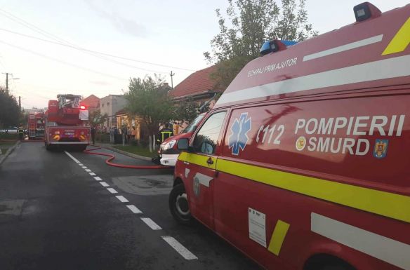 Két tűzeset vasárnap a Hargita megyei Lövétén: egy személy áramütést szenvedett