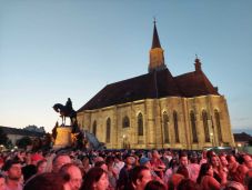 Elkapták a gyanúsítottat, aki ellopta a perselyt a Szent Mihály-templomból