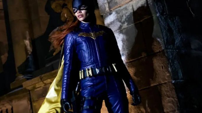 Sajtóértesülések szerint dobozban marad a 70 millió dollárért forgatott Batgirl