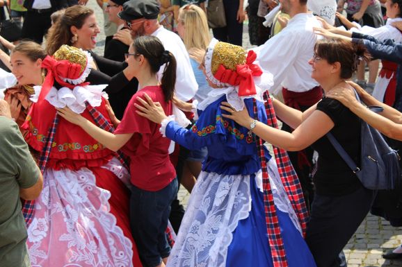 Visszatér a régi kerékvágásba a Szent István-napi Néptánctalálkozó is