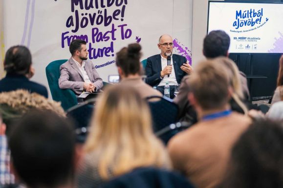 Múltból a jövőbe: elstartolt a XX. MIÉRT Akadémia