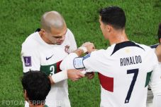 Katar 2022: Ronaldo nem mondja le a portugál válogatottságot