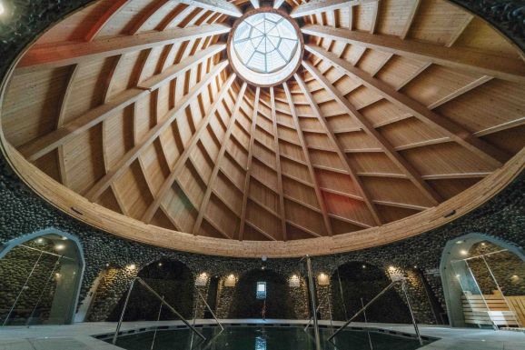 Megnyílt az új borszéki gyógyfürdő