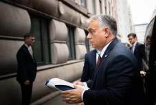 Orbán Viktor szombaton Bukarestbe látogat 