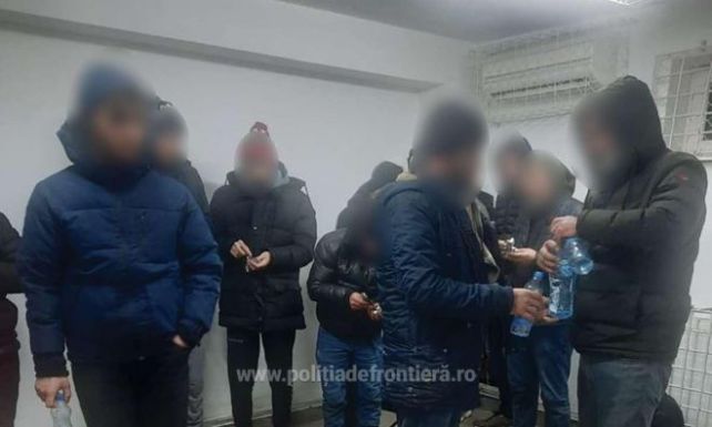 Illegális török bevándorlókat füleltek le a Dunánál