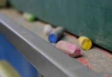 Baj van a kréta körül!