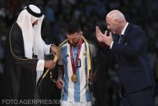 Katar 2022: mit viselt Lionel Messi a díjátadó ceremónián?