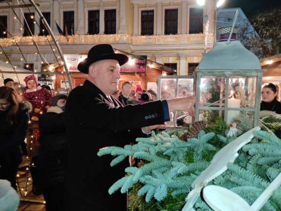 Még szenteste előtt bezár az udvarhelyi karácsonyi vásár