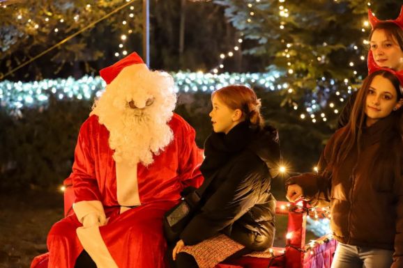 Jótékonysági vásárt tartottak Krasznán és Szilágynagyfaluban