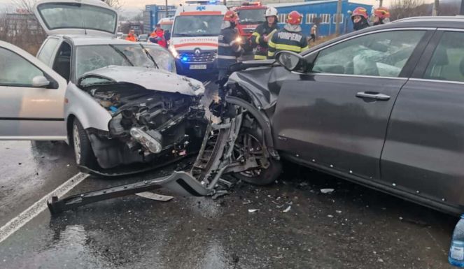 Két személygépkocsi ütközött, egy férfi életét vesztette