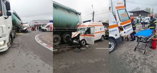 Balesetbe keveredett egy mentőautó, meghalt a páciens, kómába esett az ápoló