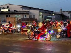 Mikulás-napi motoros felvonulás és ajándékosztás Háromszéken