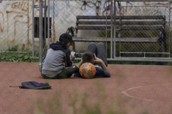 Megszavazták: tanítási időn kívül bárki használhatja az iskolai sportpályákat