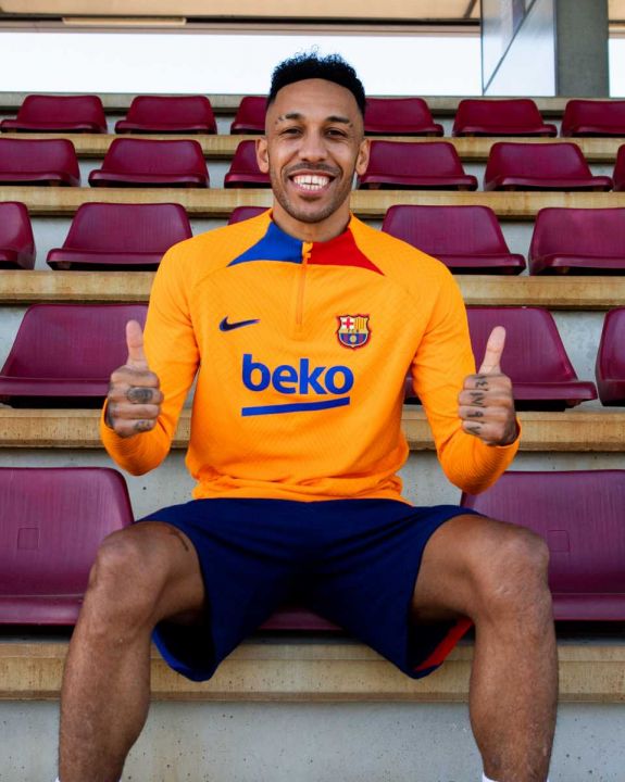 A Barca bejelentette Pierre-Emerick Aubameyang érkezését
