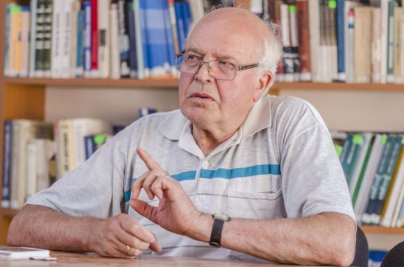 Megszámláltatásunk néhány dilemmája – beszélgetés Balázs Lajos néprajzkutatóval