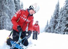 Száznál is többször kérték a hegyimentők segítségét az elmúlt 24 órában