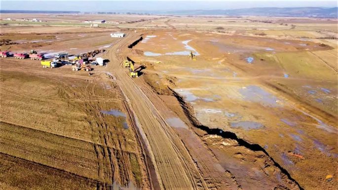 Gyorsabban épült a szocialista Románia sztrádája, mint az Észak-erdélyi autópálya