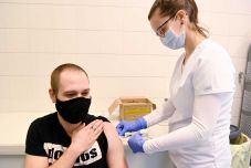 CNCAV: 10 843 személy kapta meg a koronavírus elleni vakcinát az elmúlt 24 órában