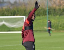 Megrugdosta a macskáját a francia válogatott labdarúgó