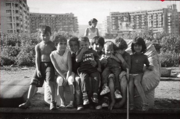 Kolozsvári művészek állnak ki a Coastei utcából kilakoltatott közösség mellett