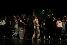 „Nem mi választottuk a musicalt, a musical választott minket” – különleges bemutatóra készülnek Gyergyószentmiklóson 