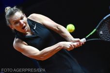 Kikapott Simona Halep a francia Caroline Garciától a dohai torna első fordulójában