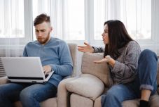 Videójáték és párkapcsolat: függőséggel, féltékenységgel és eltávolodással jár az új szerelmi háromszög