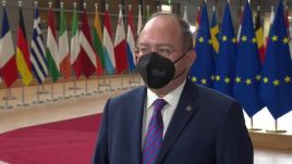 Aurescu: nem lehet a fegyverek árnyékában diplomáciai párbeszédet folytatni