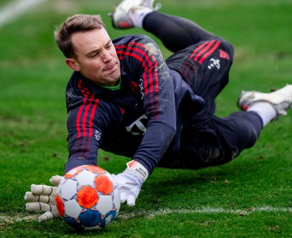 A Bayern München négy játékosa és másodedzője is koronavírusos lett