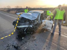 Nyolcan sérültek meg az autóbalesetben, köztük öt gyermek 