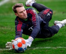 A Bayern München négy játékosa és másodedzője is koronavírusos lett