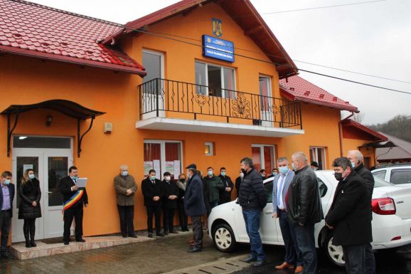 Új polgármesteri hivatalt avattak a szilágysági Kusalyon