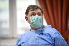 Rafila a zöldigazolványról: támogatok minden, a közegészségügyre nézve kedvező kezdeményezést