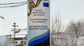 Háromnyelvű helységnévtáblát helyeztek ki Felsőrónán