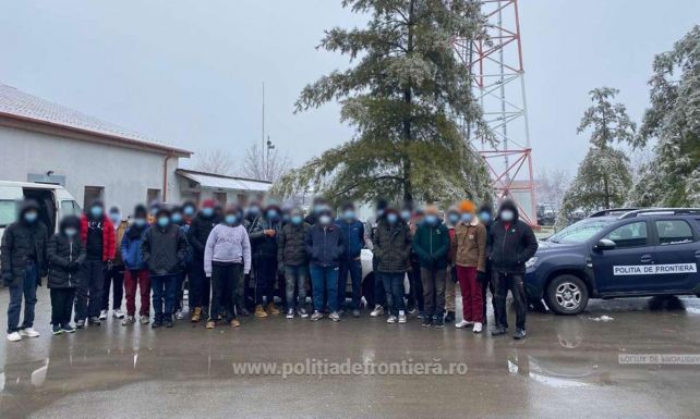 Temes megye: tavaly 75 ezer határsértő Romániába jutását akadályozták meg a szerb határon