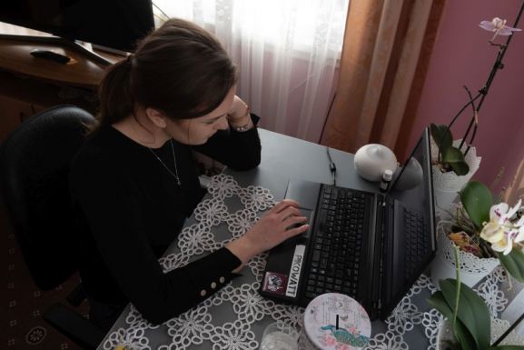 Megjelent a közlönyben, hétfőtől érvényes az oktatást szabályozó miniszteri rendelet