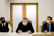 Pénzmágnes: gazdasági vetélkedőt hirdet az RMKT középiskolásoknak