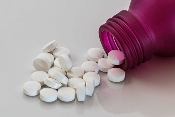 A járvány kezdete óta nő a gyógyszerek és vitaminok iránti kereslet Maros megyében
