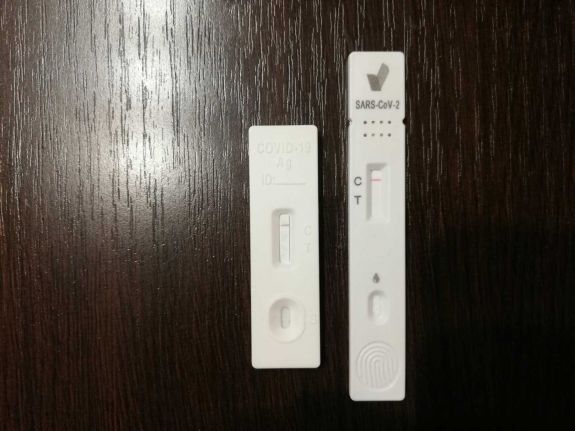 Tanügyminiszter: jövő hét elejéig tízmillió nyálteszt érkezik az iskolákba